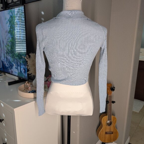 Sweater - Picture 2 of 2